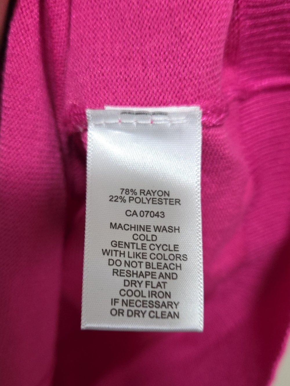 Cable & Gauge Girls Hot Pink Jeweled Button Cardigan Cotton Blend Preppy - Picture 6 of 8